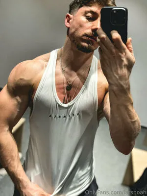 Larsnoah OnlyFans Leaked Free Thumbnail Picture - #6nKRkNXkQA