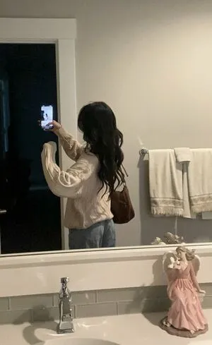 Laselyii OnlyFans Leaked Free Thumbnail Picture - #5WMRAP1sOi