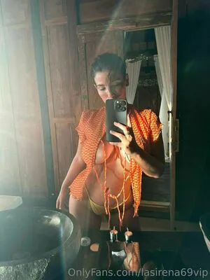 Lasirena69vip OnlyFans Leaked Free Thumbnail Picture - #b5rJGSl064