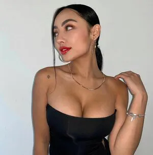Latalzhang OnlyFans Leaked Free Thumbnail Picture - #72QLkJ5YtM