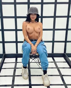 Latalzhang OnlyFans Leaked Free Thumbnail Picture - #K4lkpVpL8O