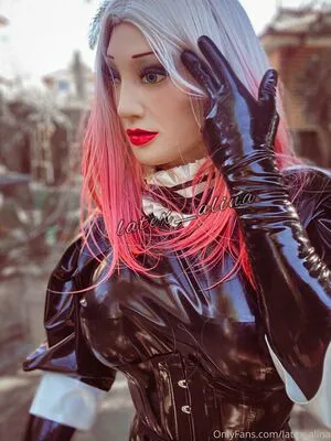Latex Alina OnlyFans Leaked Free Thumbnail Picture - #1L0soKU1qi