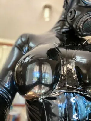 Latex Alina OnlyFans Leaked Free Thumbnail Picture - #3ZPzf2yuA4