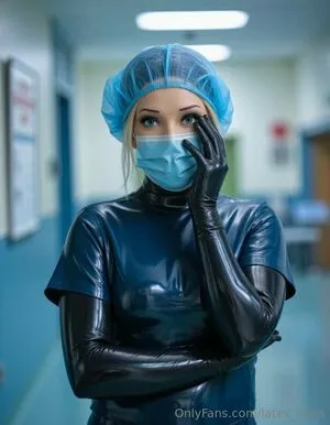 Latex Alina OnlyFans Leaked Free Thumbnail Picture - #7Rs0BdpENc