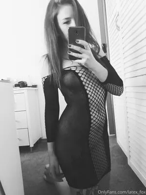 Latex Fox OnlyFans Leaked Free Thumbnail Picture - #35Le9FhqfZ