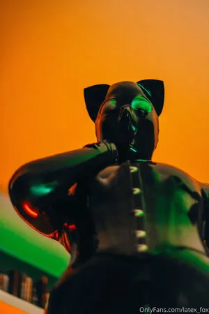 Latex Fox OnlyFans Leaked Free Thumbnail Picture - #xSpQUvqdla
