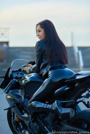 Latex Juliana OnlyFans Leaked Free Thumbnail Picture - #usJTHeD8qQ