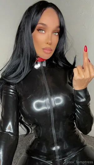 Latex Temptress OnlyFans Leaked Free Thumbnail Picture - #CNsS3l2S1C