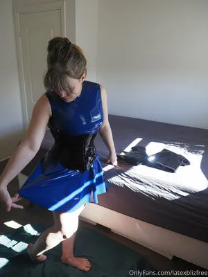 Latexblizfree OnlyFans Leaked Free Thumbnail Picture - #xpKbldIYzj