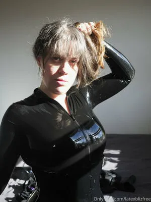 Latexblizfree OnlyFans Leaked Free Thumbnail Picture - #znALmGni9z