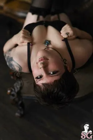 Latexbunnii Sage Grungenmetal OnlyFans Leaked Free Thumbnail Picture - #bOOhcoKURg