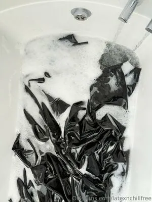 Latexnchillfree OnlyFans Leaked Free Thumbnail Picture - #iUMnXAKoLO