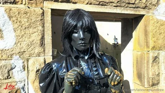 Latexrapturefree OnlyFans Leaked Free Thumbnail Picture - #CRq8jb6ZgA