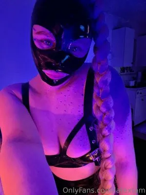 Latextam OnlyFans Leaked Free Thumbnail Picture - #I58zjFo3pA