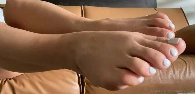 Latin26feet OnlyFans Leaked Free Thumbnail Picture - #dQX0sYkWux
