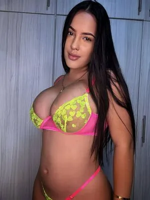 Latina Twerking OnlyFans Leaked Free Thumbnail Picture - #4gvjrCGMGd