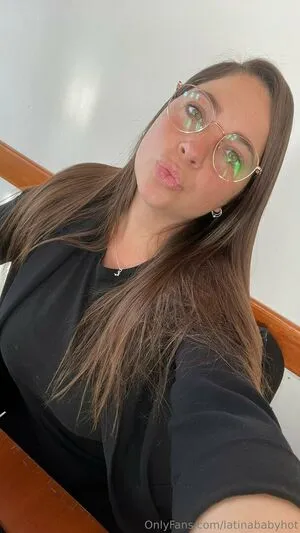 Latinababyhot OnlyFans Leaked Free Thumbnail Picture - #4hlrq4u0e8
