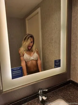 Latinabaddyprincess OnlyFans Leaked Free Thumbnail Picture - #4RJNUpGyWb