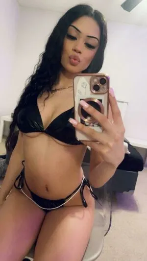 Latinabellaa OnlyFans Leaked Free Thumbnail Picture - #mRCBzBBx25