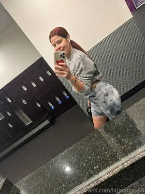 Latinafoxy69 OnlyFans Leaked Free Thumbnail Picture - #C7hcKv8DqU
