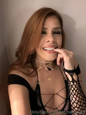 Latinafoxy69 OnlyFans Leaked Free Thumbnail Picture - #LzyvC4pL3y