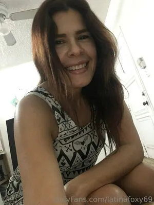 Latinafoxy69 OnlyFans Leaked Free Thumbnail Picture - #sOn0lNYOx0