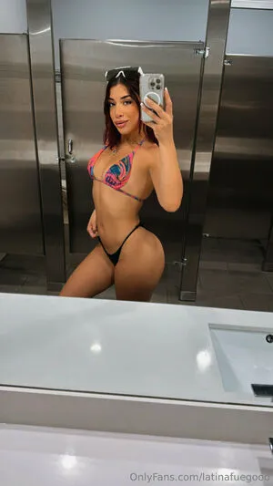 Latinafuegooo OnlyFans Leaked Free Thumbnail Picture - #yzNWe5g4X3