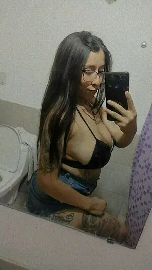 Latinamorena22 OnlyFans Leaked Free Thumbnail Picture - #jwdU7b8fMa