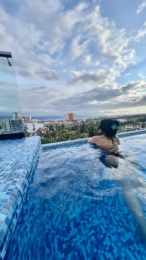 Lau Guzman OnlyFans Leaked Free Thumbnail Picture - #yYiNCZLMST