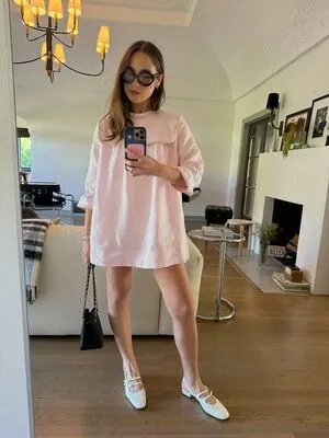 Laufey Lin OnlyFans Leaked Free Thumbnail Picture - #0dC1KPKNU2