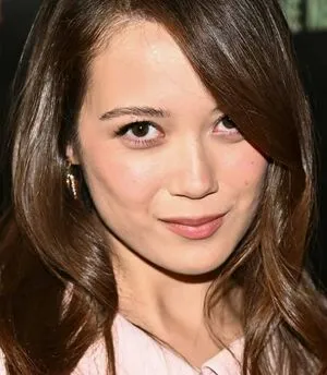 Laufey Lin OnlyFans Leaked Free Thumbnail Picture - #BdilkN4rxC