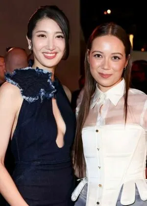 Laufey Lin OnlyFans Leaked Free Thumbnail Picture - #BlX1RHxqOi