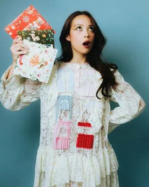 Laufey Lin OnlyFans Leaked Free Thumbnail Picture - #CdVvoie2gU