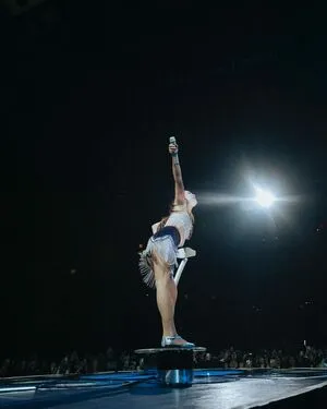 Laufey Lin OnlyFans Leaked Free Thumbnail Picture - #Ffi1Ek8GLM