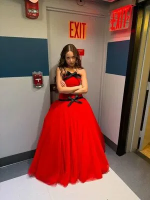 Laufey Lin OnlyFans Leaked Free Thumbnail Picture - #YiaicOpYUr