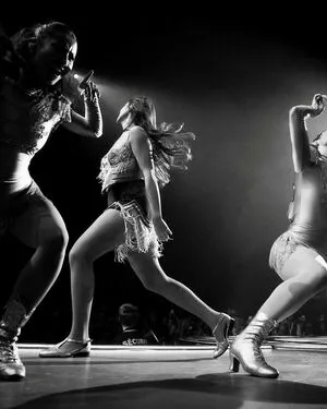 Laufey Lin OnlyFans Leaked Free Thumbnail Picture - #dtT2A1is2D