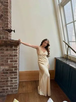 Laufey Lin OnlyFans Leaked Free Thumbnail Picture - #eycNWCUD5S