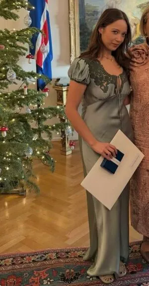 Laufey Lin OnlyFans Leaked Free Thumbnail Picture - #gYZtANdz9X