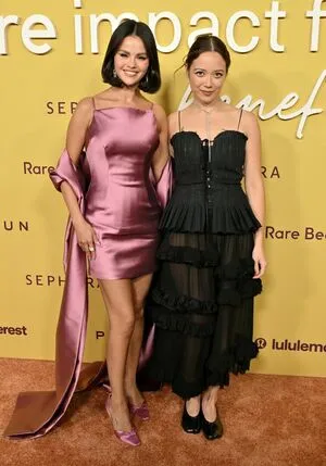 Laufey Lin OnlyFans Leaked Free Thumbnail Picture - #mdnE9Yc3sX