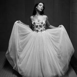 Laufey Lin OnlyFans Leaked Free Thumbnail Picture - #oUei2XjDfZ