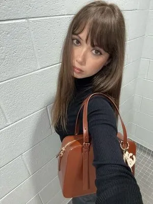 Laufey Lin OnlyFans Leaked Free Thumbnail Picture - #pzoQeJSG3A