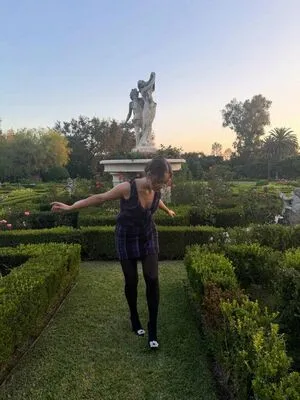 Laufey Lin OnlyFans Leaked Free Thumbnail Picture - #yALwSlmmSM