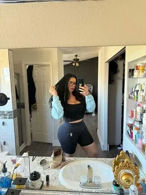 Laughinglatina OnlyFans Leaked Free Thumbnail Picture - #LosGHdOYwR