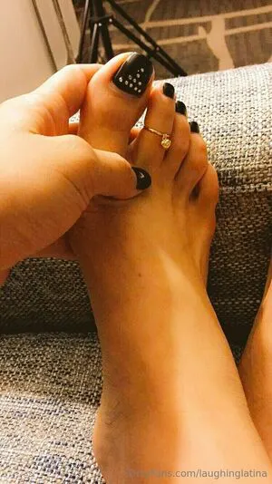 Laughinglatina OnlyFans Leaked Free Thumbnail Picture - #SVVYOOBD5U