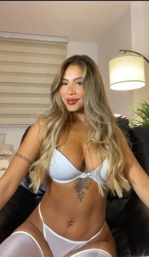 Laura OnlyFans Leaked Free Thumbnail Picture - #gsbeHaw8SO