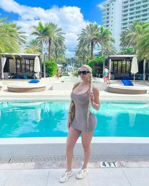 Laura Blake Hahnel OnlyFans Leaked Free Thumbnail Picture - #Of8VLYqtzT