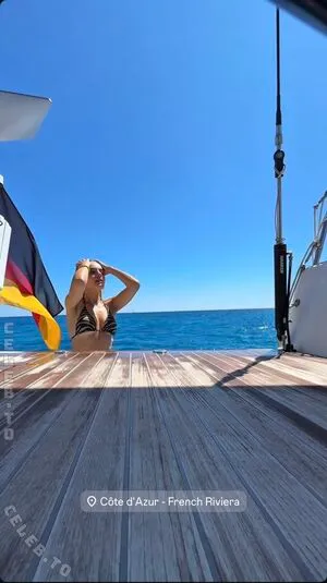 Laura Block OnlyFans Leaked Free Thumbnail Picture - #bx8ZLE7yGf