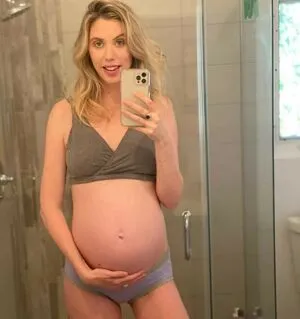 Laura Clery OnlyFans Leaked Free Thumbnail Picture - #HLt3CB799F