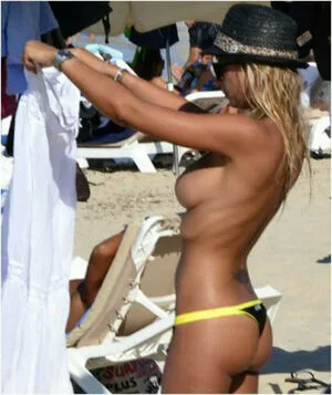 Laura Cremaschi OnlyFans Leaked Free Thumbnail Picture - #AkTQEBpAf6