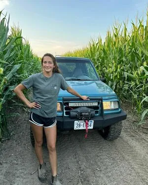 Laura Farms OnlyFans Leaked Free Thumbnail Picture - #l4UTf0R9ru